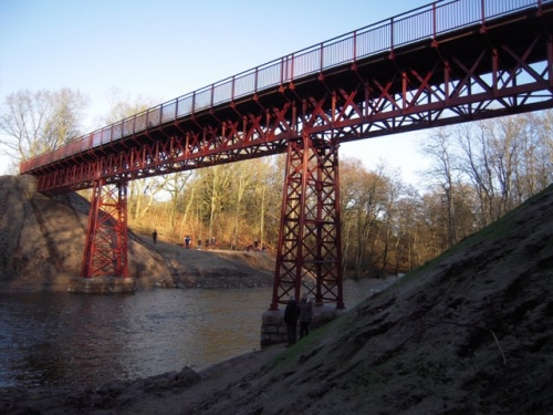2015 - Den Genopdagede bro