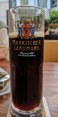 En øl i Nicolajviertel